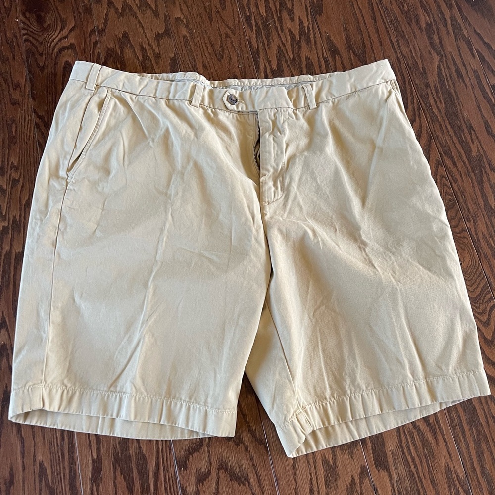 Brooks Brothers Bermuda Short